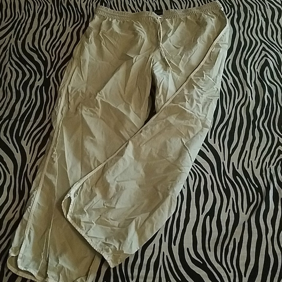 GAP bottoms - Picture 5 of 6